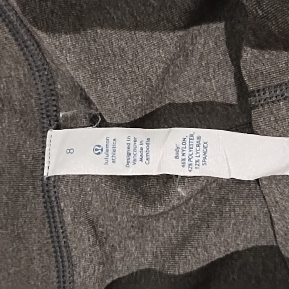 Woman's Lululemon leggings - Picture 2 of 6